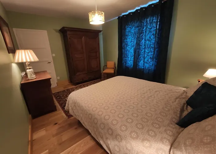 Right Between Two Coast Lines Apartment Montsenelle